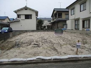 広島市佐伯区五日市中央一丁目