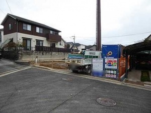 広島市安佐北区亀山南二丁目