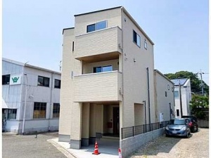広島市中区江波南一丁目