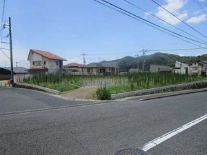 広島市東区中山上二丁目
