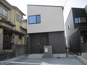 広島市西区己斐大迫一丁目