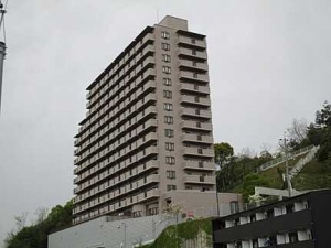 コスモ三滝本町