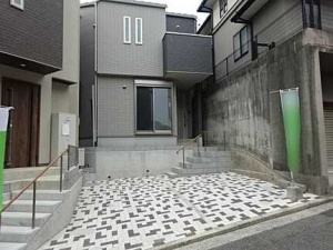 広島市南区青崎一丁目