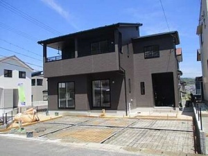 広島市佐伯区美鈴が丘南四丁目