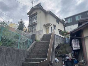 広島市中区江波南一丁目