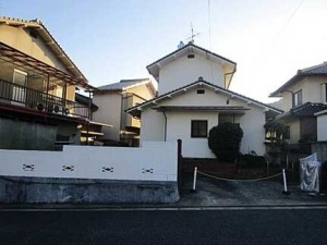 広島市安佐南区山本四丁目